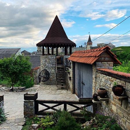 Nazar Stodolya Hotel Камианец-Подилский Екстериор снимка