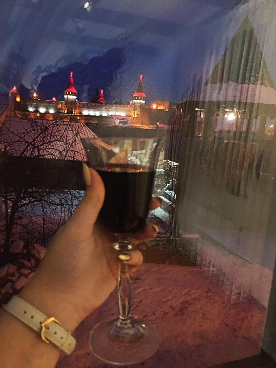 Nazar Stodolya Hotel Камианец-Подилский Екстериор снимка